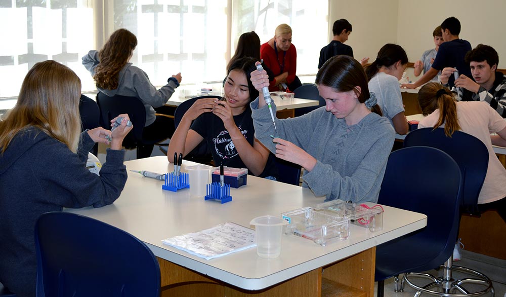 students in a DNALC classroom